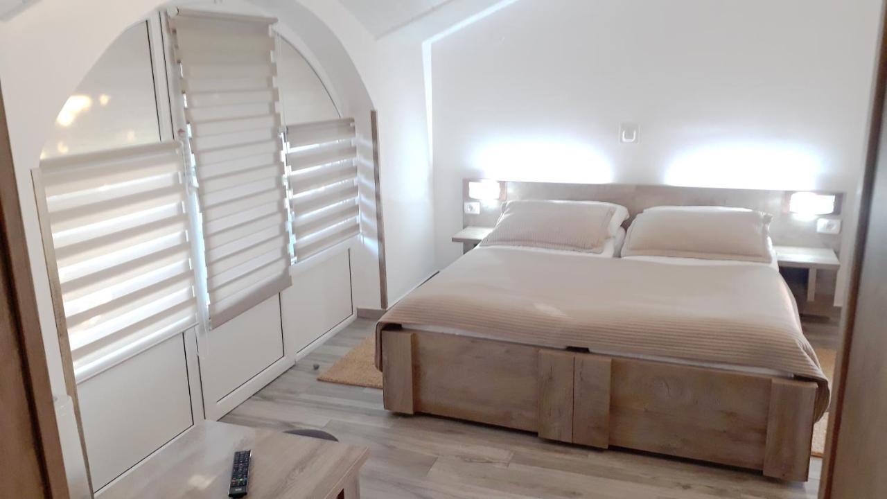 Sedra Holiday Resort-Adults Only-Bed & Breakfast 拉科维察 外观 照片