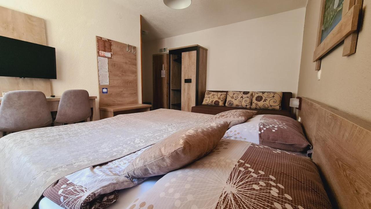 Sedra Holiday Resort-Adults Only-Bed & Breakfast 拉科维察 外观 照片