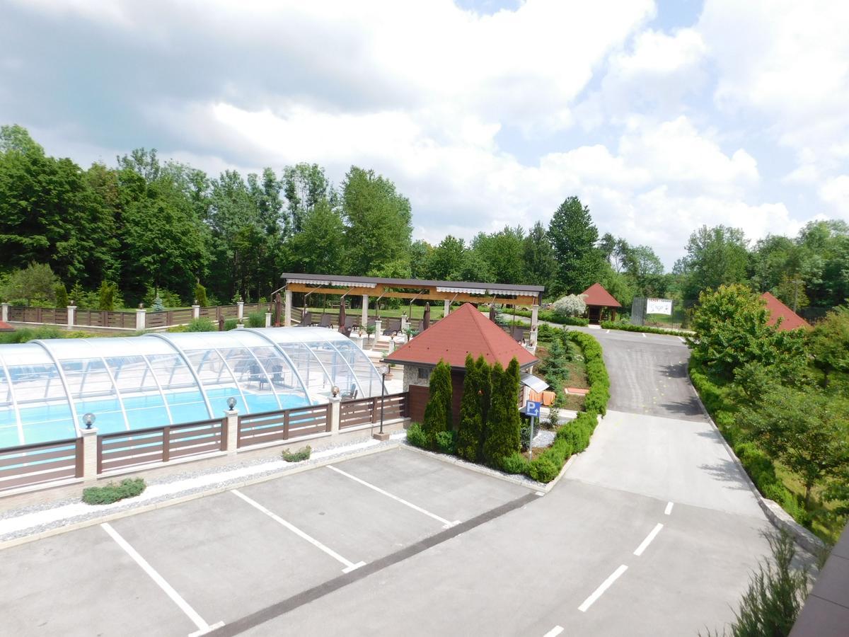 Sedra Holiday Resort-Adults Only-Bed & Breakfast 拉科维察 外观 照片
