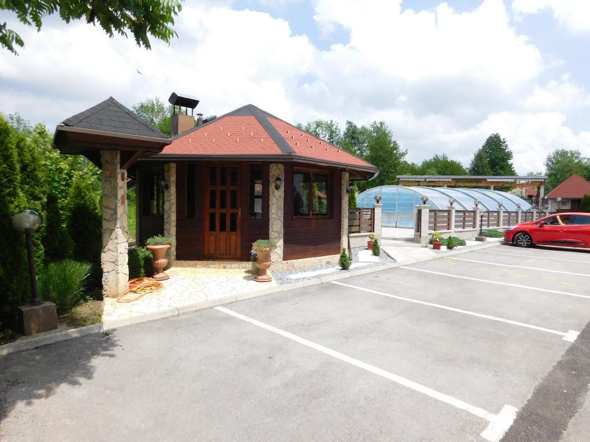 Sedra Holiday Resort-Adults Only-Bed & Breakfast 拉科维察 外观 照片