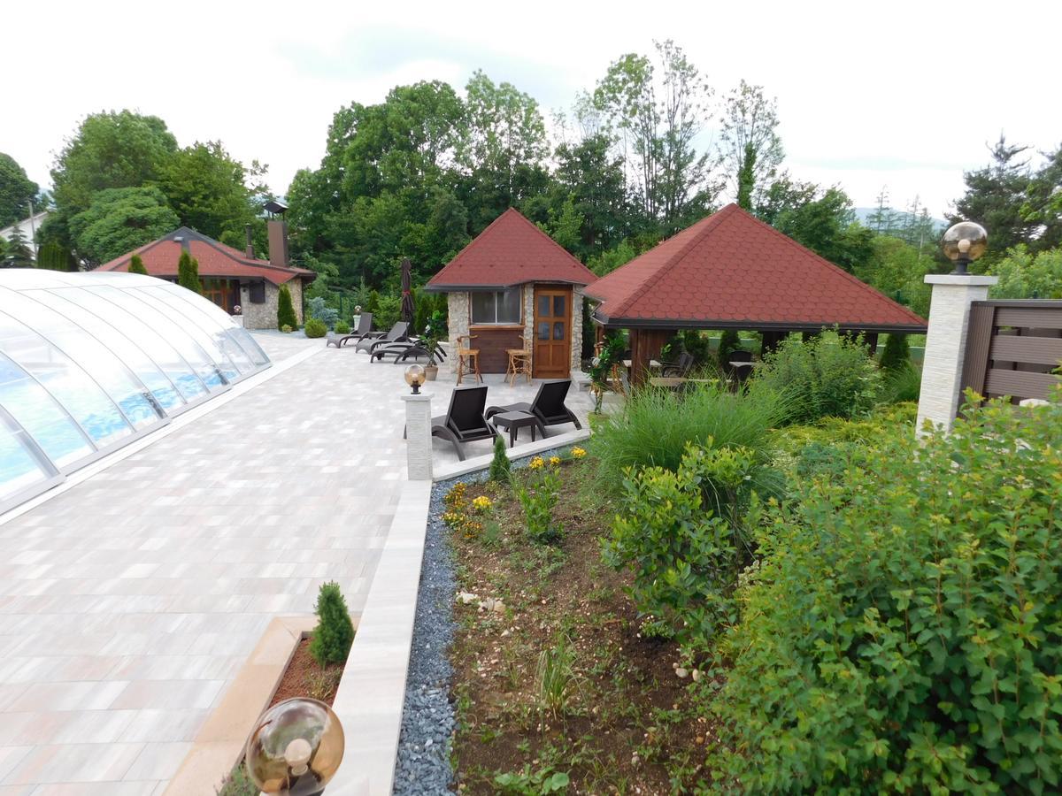 Sedra Holiday Resort-Adults Only-Bed & Breakfast 拉科维察 外观 照片