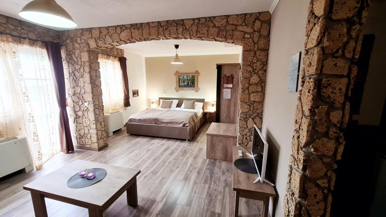 Sedra Holiday Resort-Adults Only-Bed & Breakfast 拉科维察 外观 照片